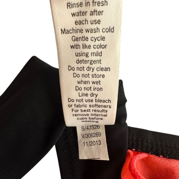 Athleta Shirrendipity Halter Bikini Top size Small Black - Picture 6 of 7